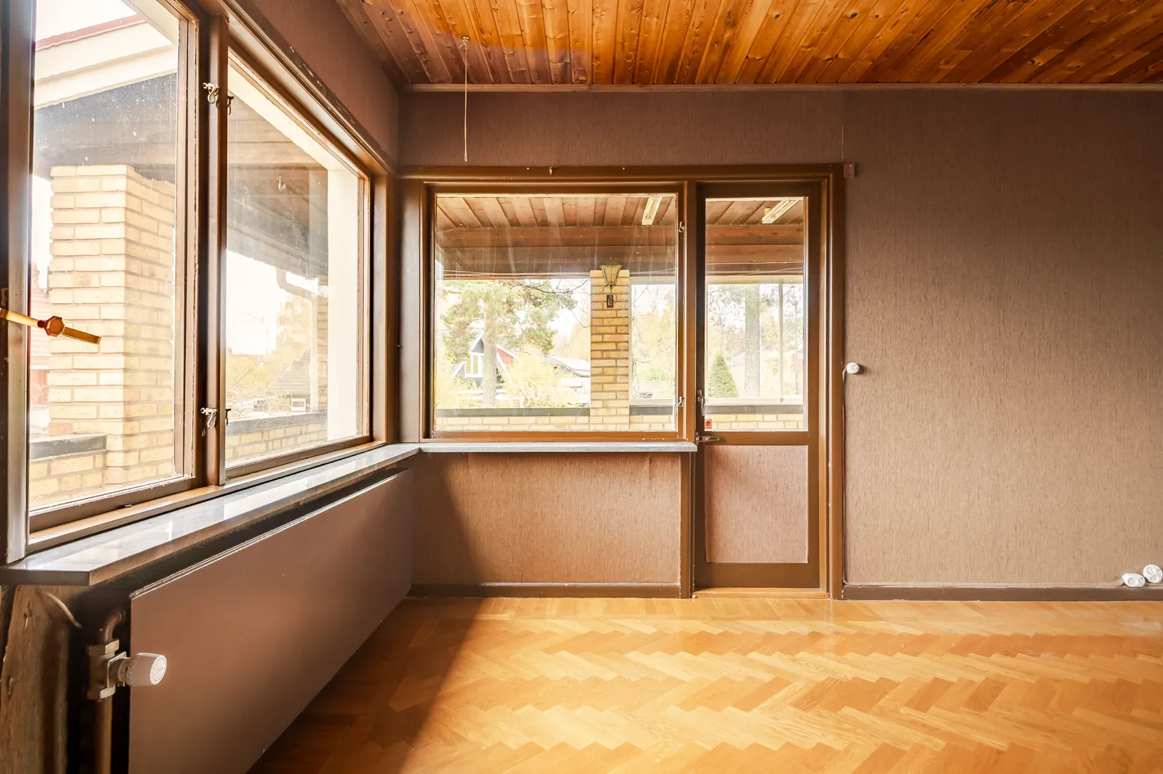 Villa, Rödfärgsvägen 10, Centralt, Daglöstäkten, Falun