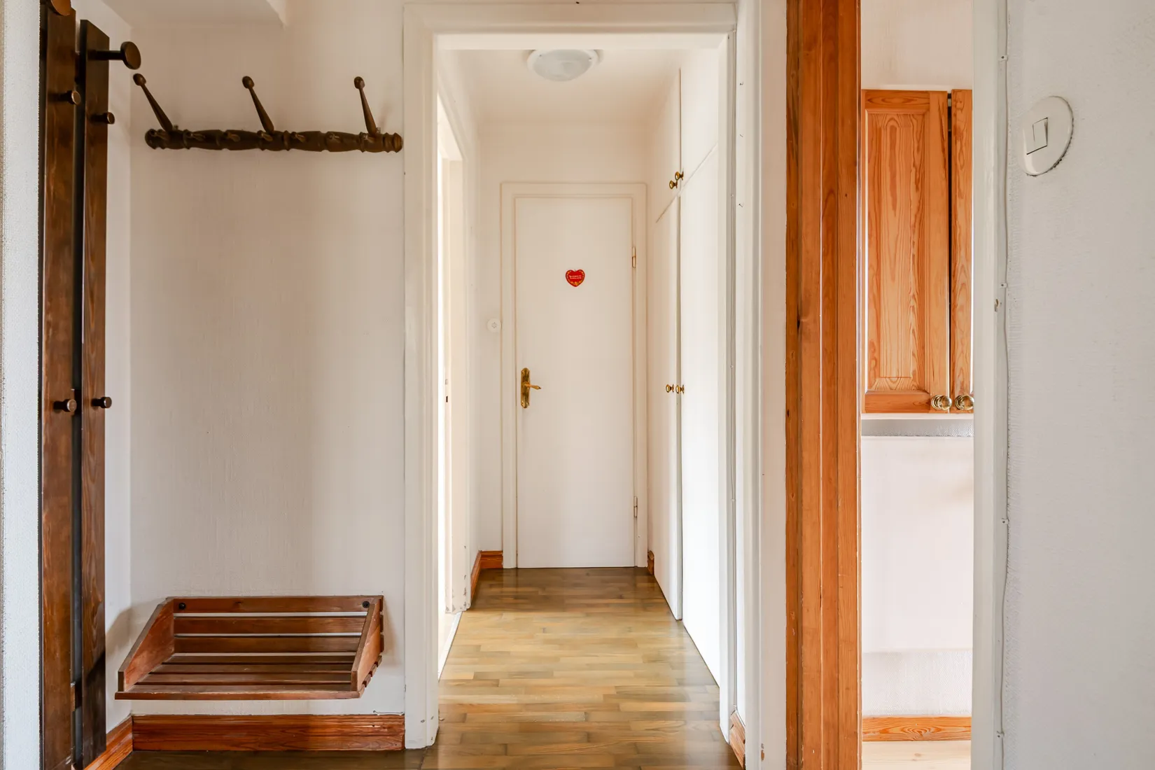 Villa, Rödfärgsvägen 10, Centralt, Daglöstäkten, Falun