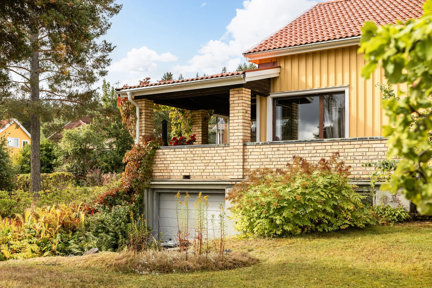 Villa, Rödfärgsvägen 10, Centralt, Daglöstäkten, Falun
