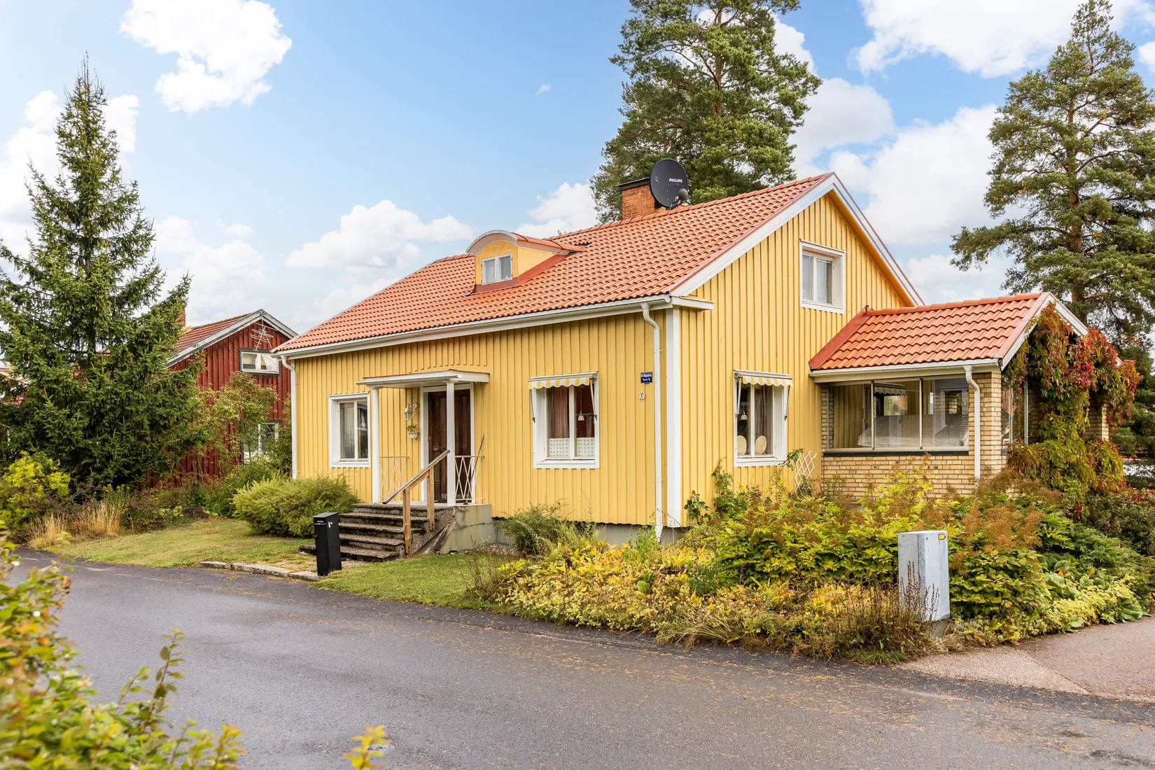 Villa, Rödfärgsvägen 10, Centralt, Daglöstäkten, Falun