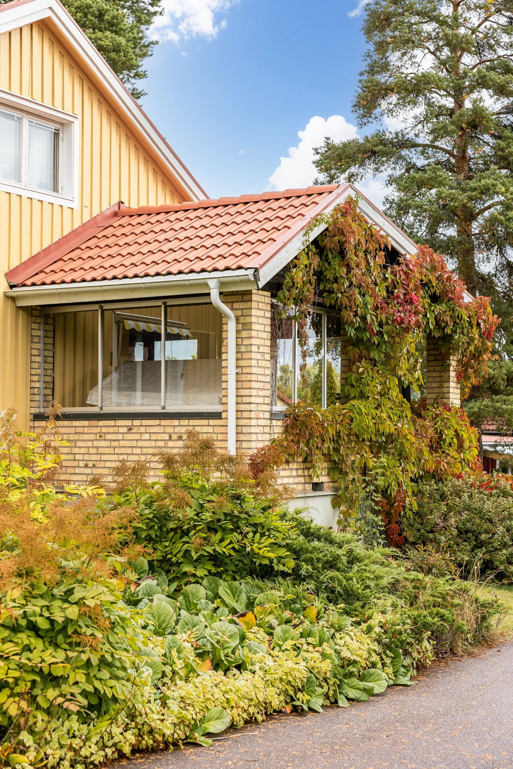 Villa, Rödfärgsvägen 10, Centralt, Daglöstäkten, Falun