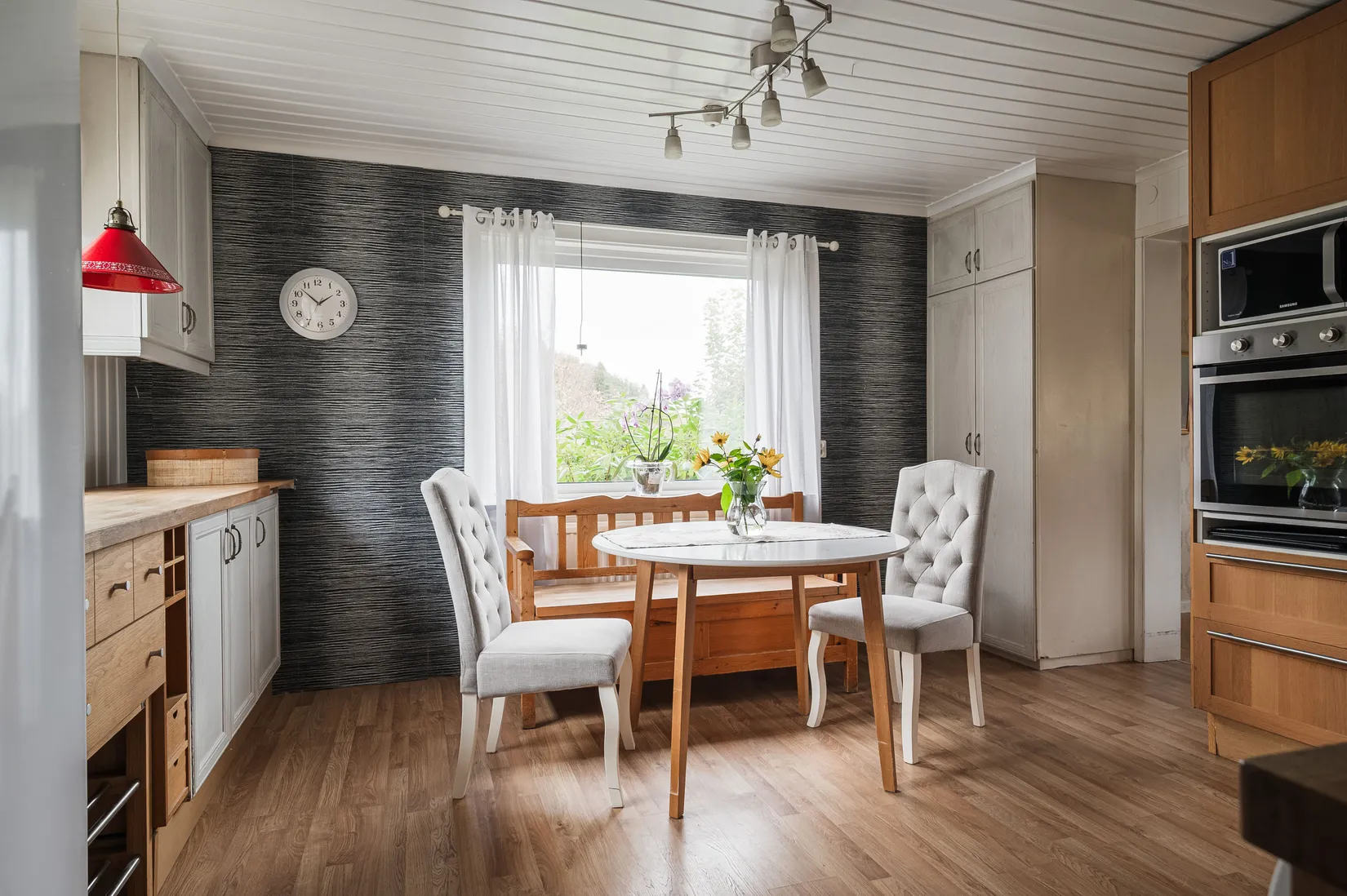 Gård/Skog, Kajbergsvägen 18, Skene, Mark