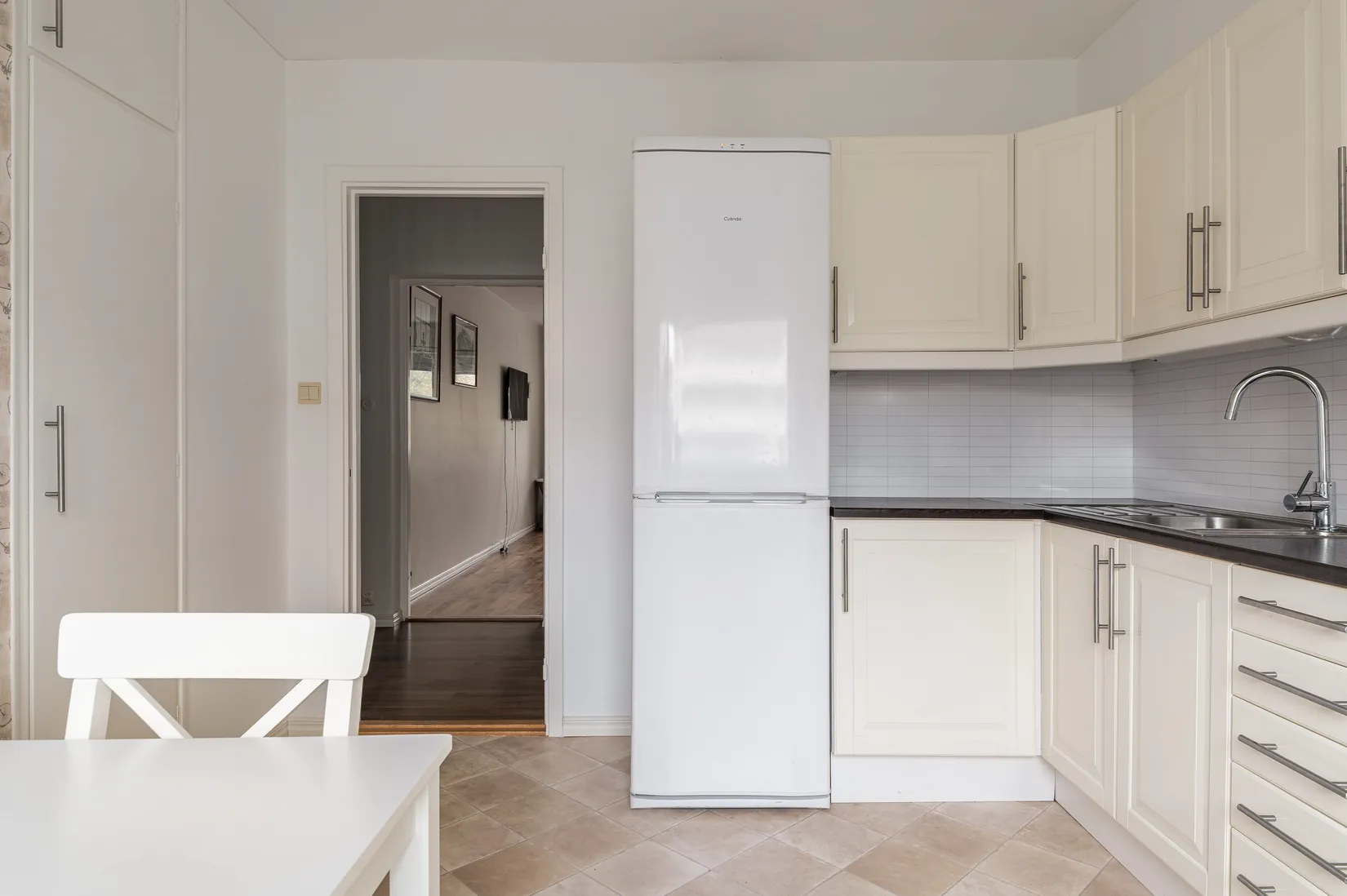 Bostadsrätt, Borgmästaregatan 27B, 1 vån, Centralt, Vadstena