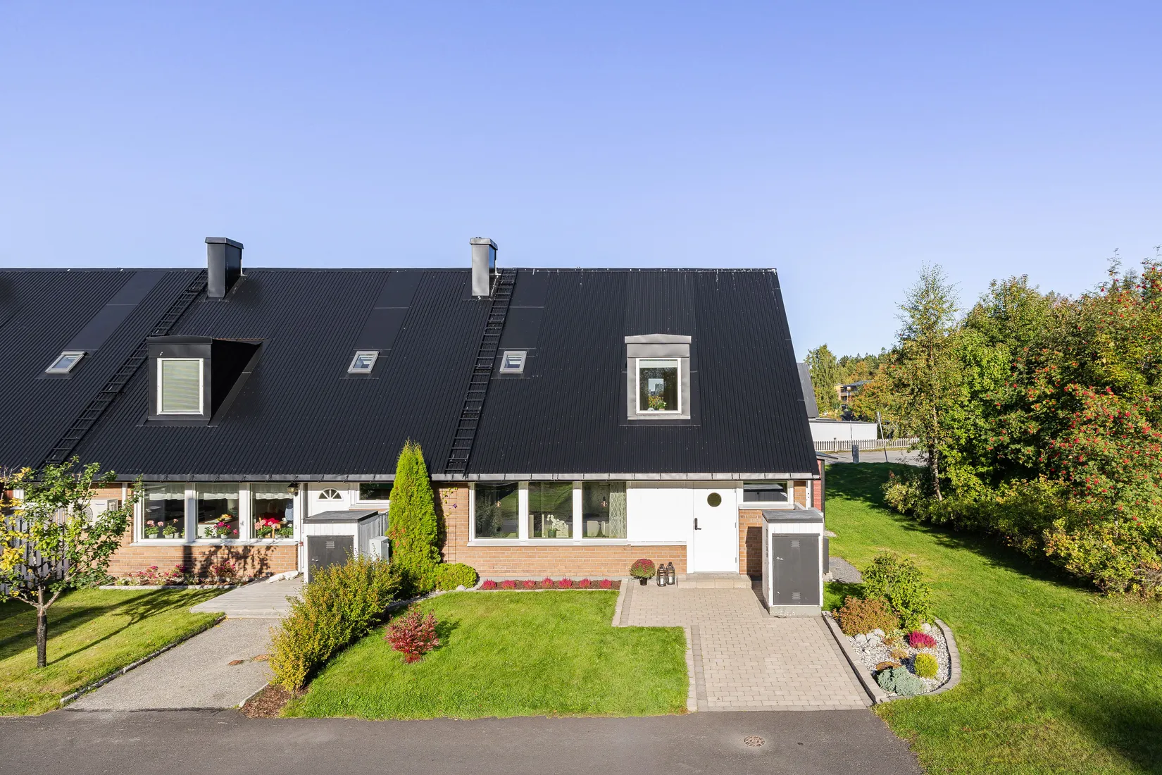 Radhus, Klarinettgatan 10, Gånsviksdalen, Härnösand