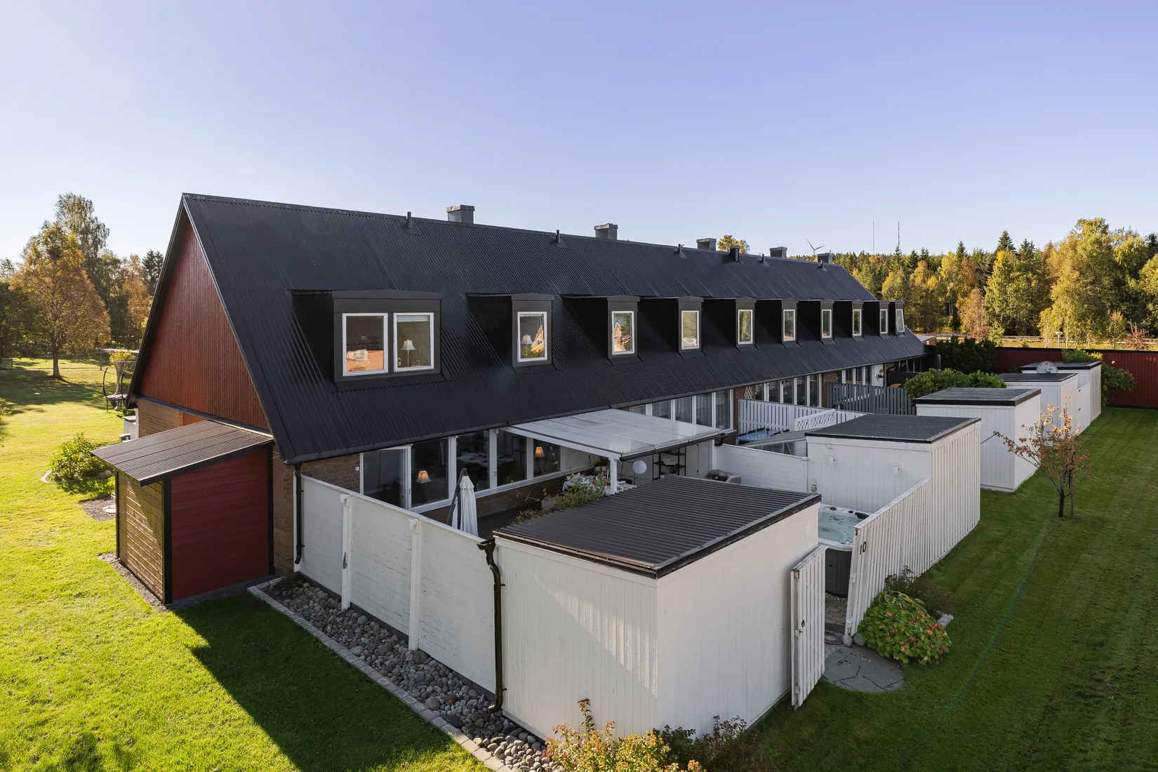 Radhus, Klarinettgatan 10, Gånsviksdalen, Härnösand