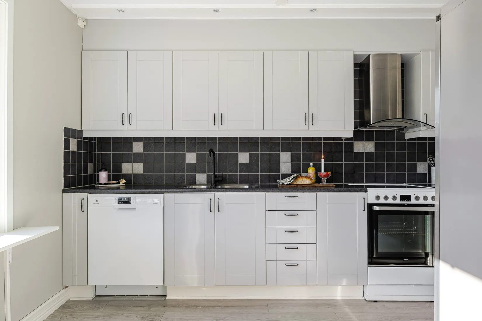Radhus, Klarinettgatan 10, Gånsviksdalen, Härnösand