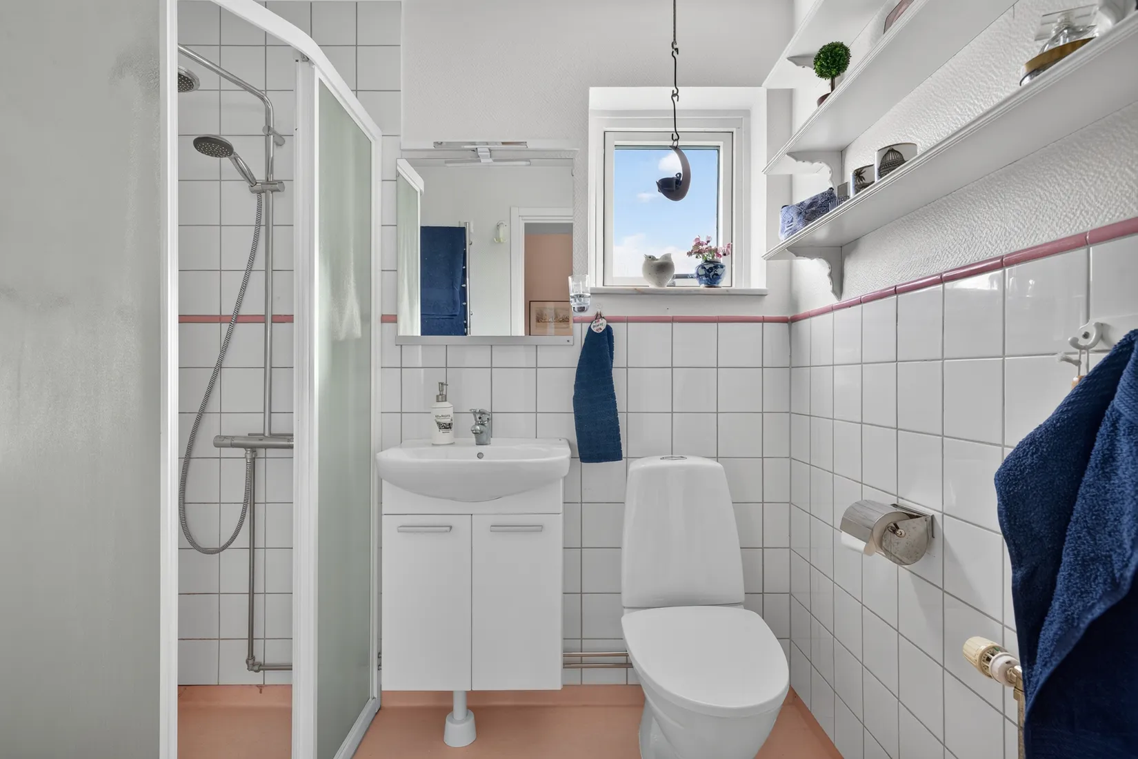 Radhus, Backstugevägen 26, Smedstorp, Kumla