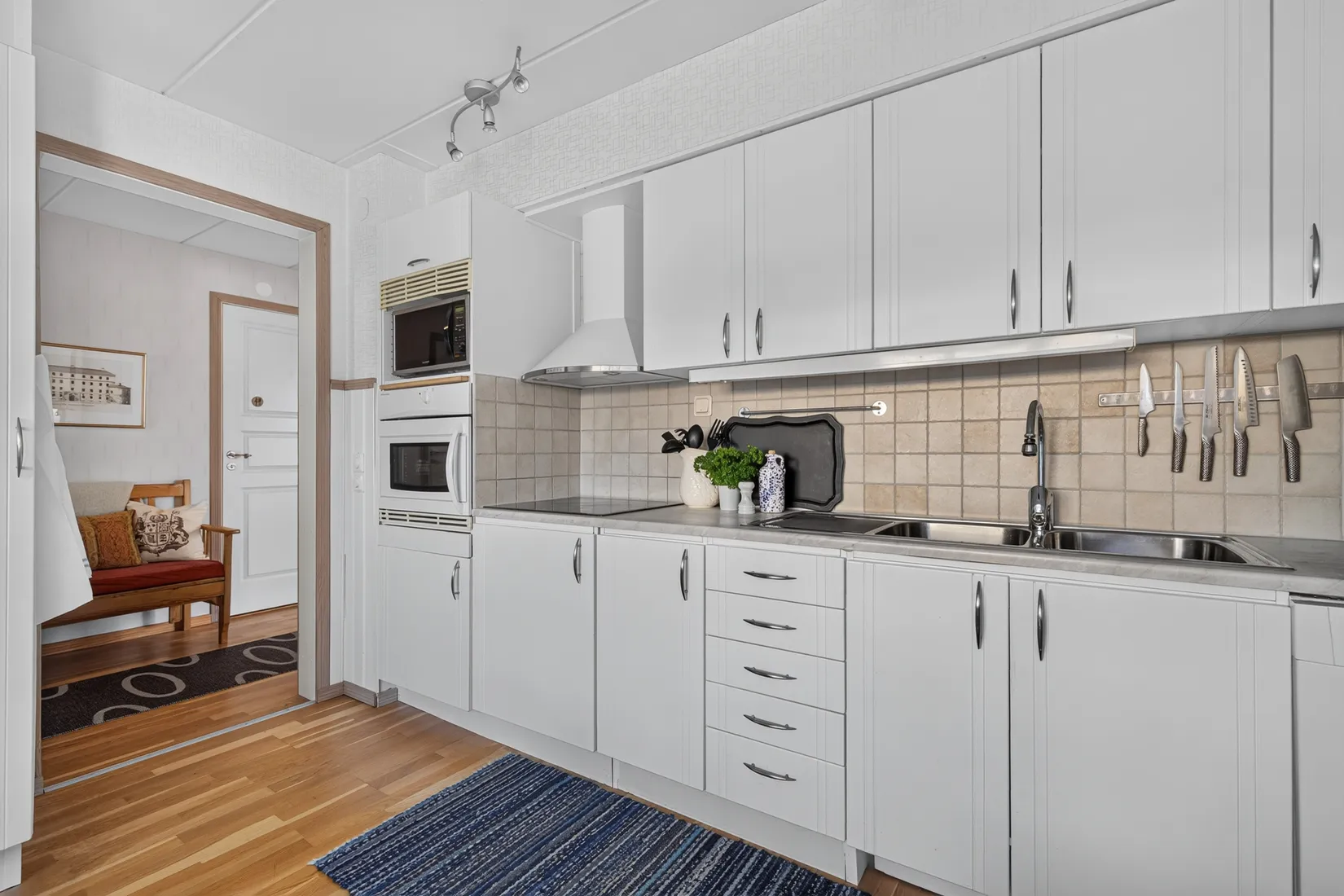Radhus, Backstugevägen 26, Smedstorp, Kumla