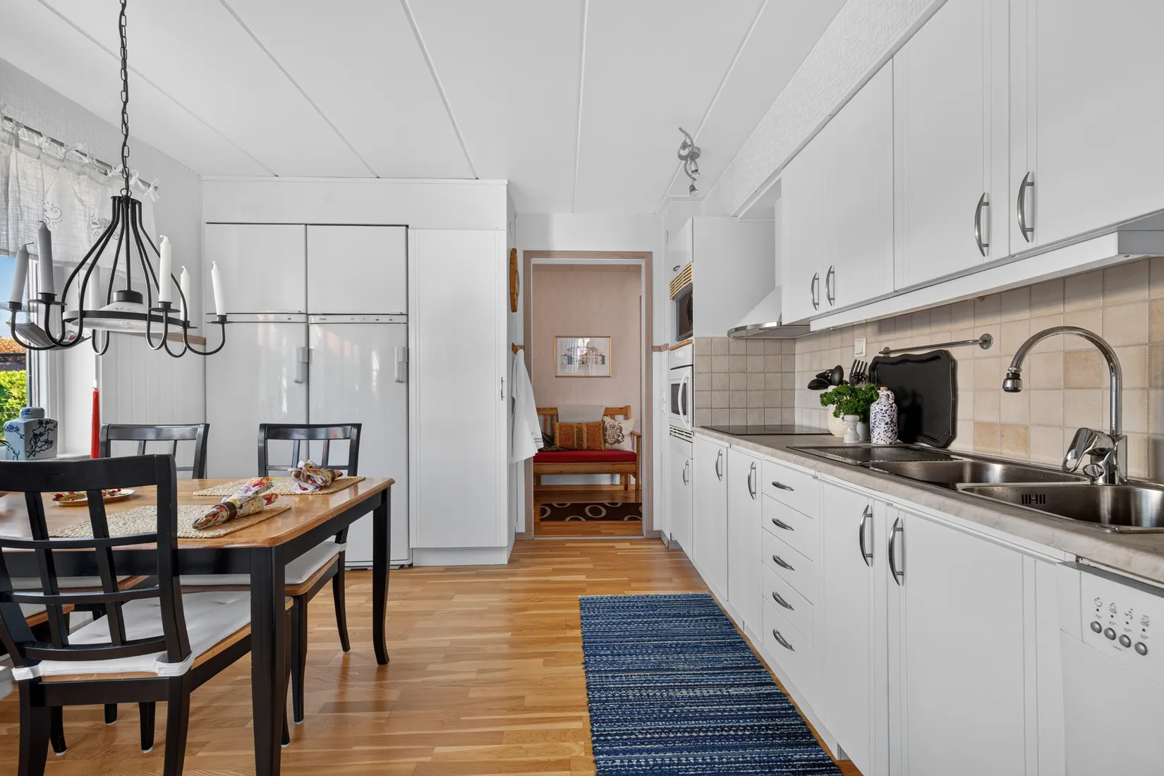 Radhus, Backstugevägen 26, Smedstorp, Kumla