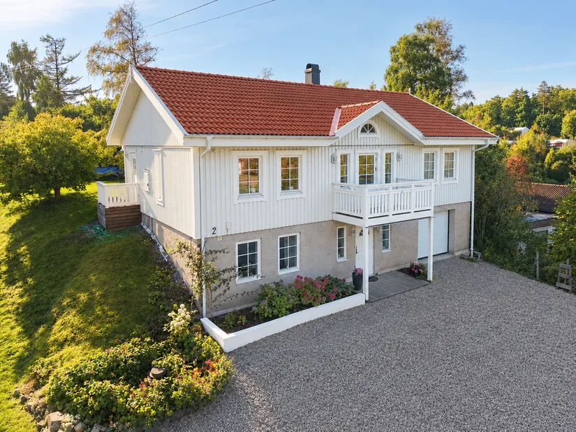 Villa, Kvarnkullen 2, Djupvik, Tjörn