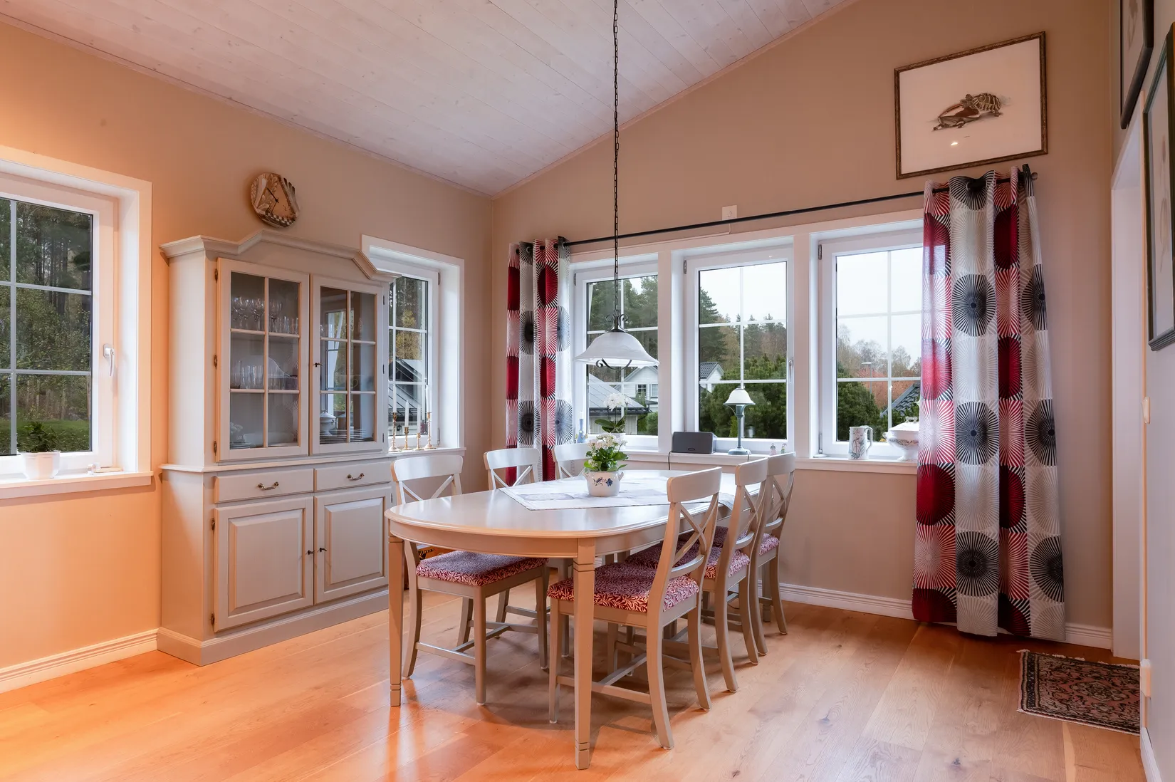 Villa, Hilledalsvägen 9, Bergshammar, Nyköping