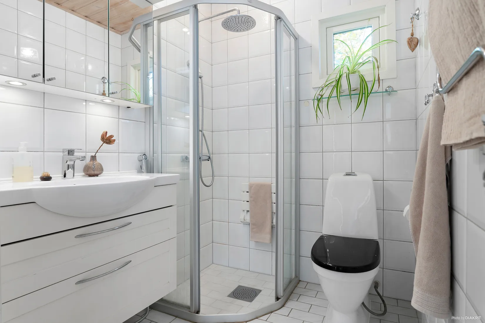 Villa, Lilla Skogsvägen 12, Sävedalen-Puketorp, Partille