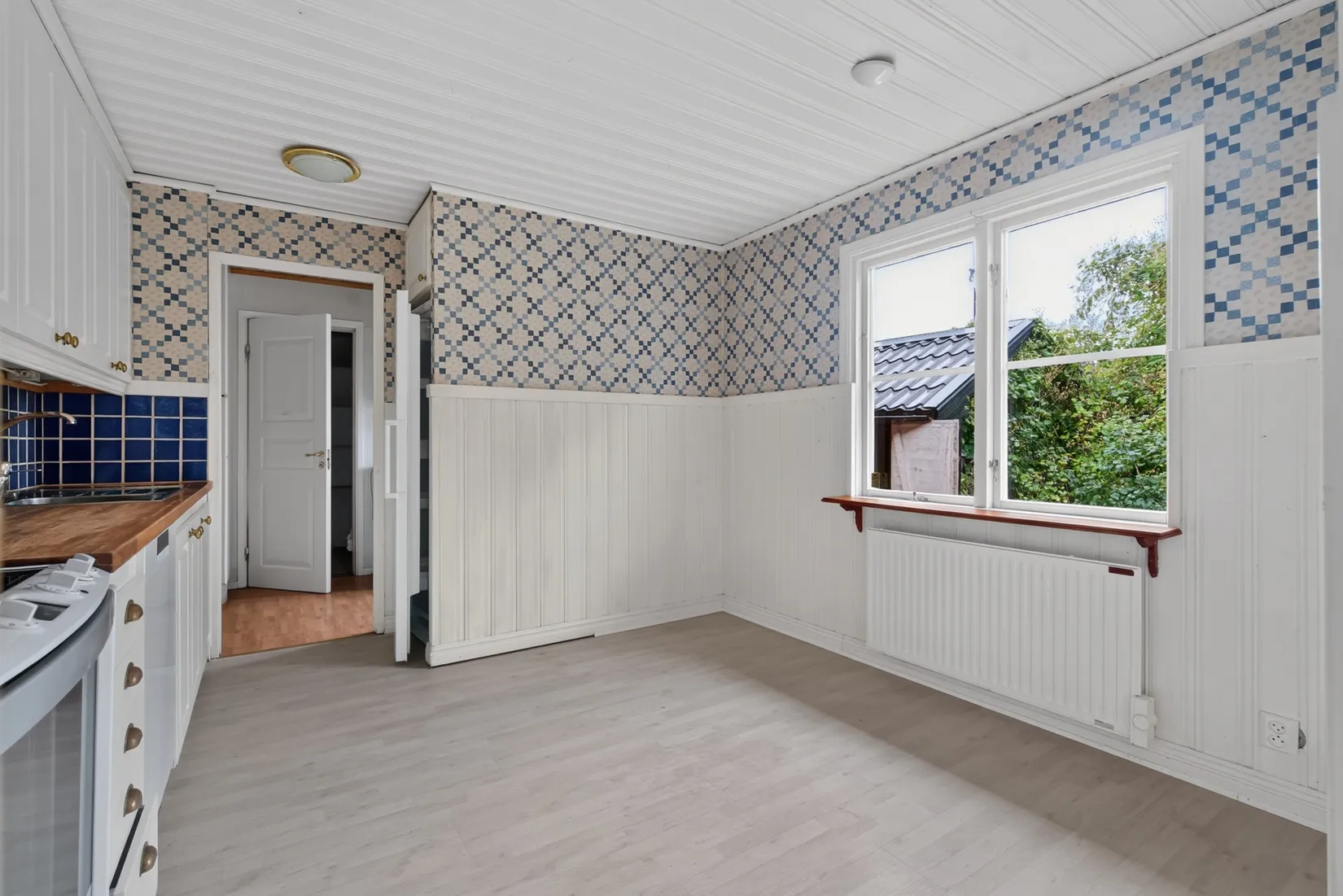 Villa, Gullvivevägen 33, Österskär, Österåker