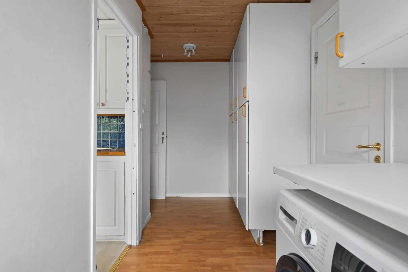 Villa, Gullvivevägen 33, Österskär, Österåker