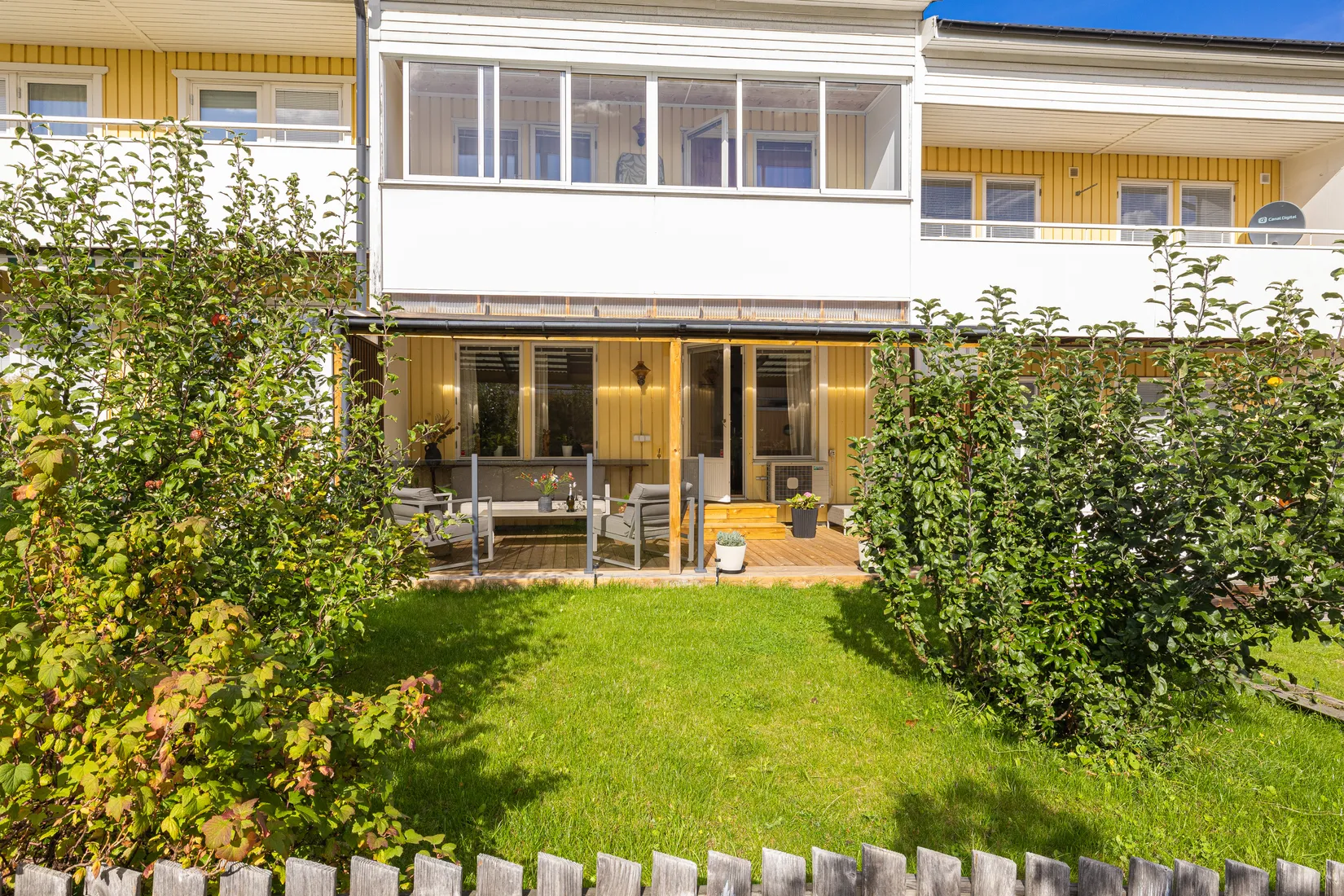 Radhus, Trädgårdsvägen 71, Töjnan, Sollentuna