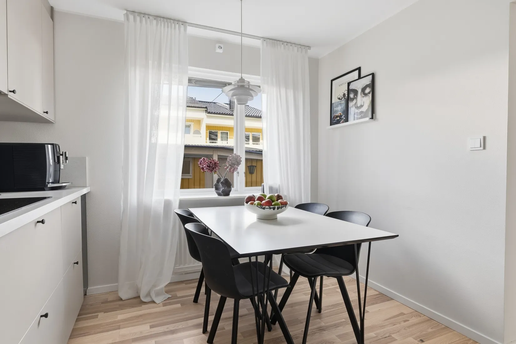 Radhus, Trädgårdsvägen 71, Töjnan, Sollentuna