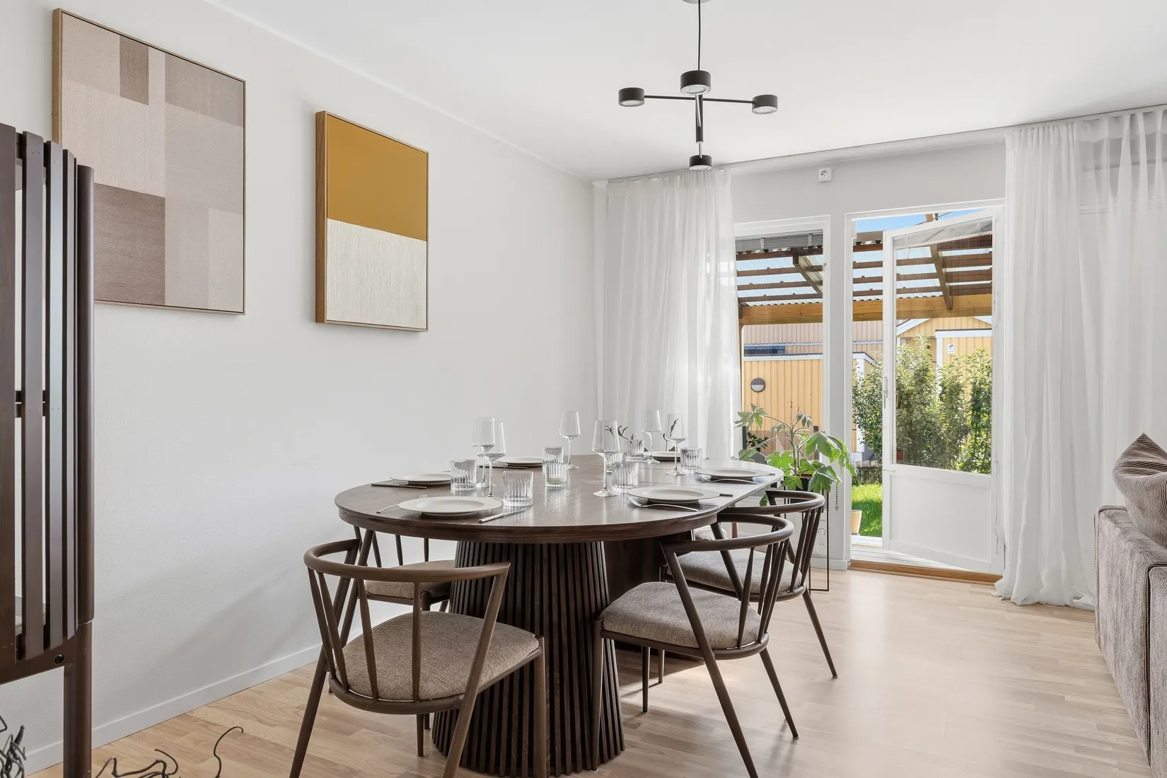 Radhus, Trädgårdsvägen 71, Töjnan, Sollentuna
