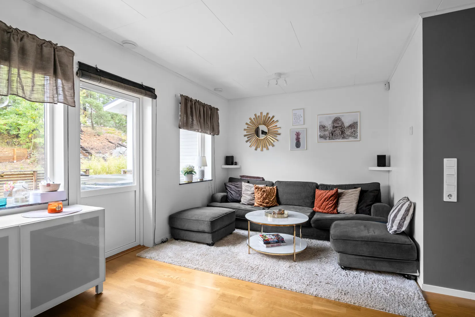 Radhus, Flygarvägen 18, Botkyrka