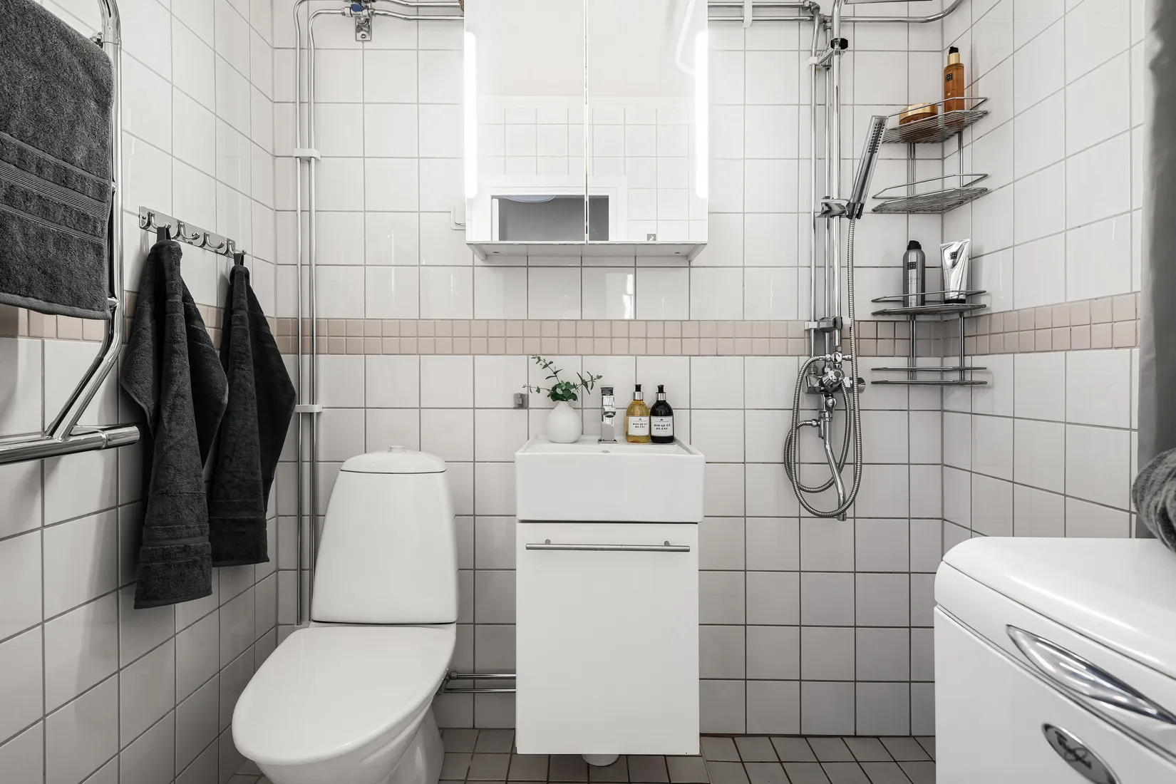 Bostadsrätt, Molkomsbacken 23, vån 3/3, Farsta, Stockholm