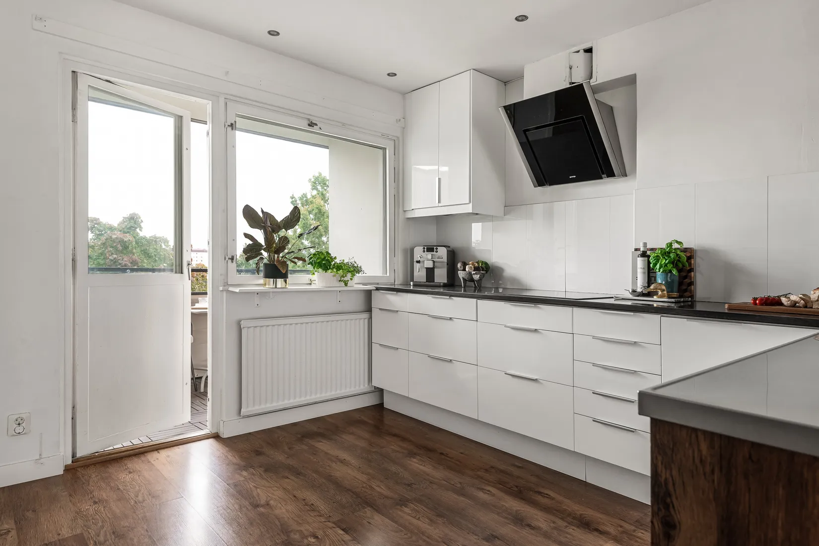Bostadsrätt, Molkomsbacken 23, vån 3/3, Farsta, Stockholm