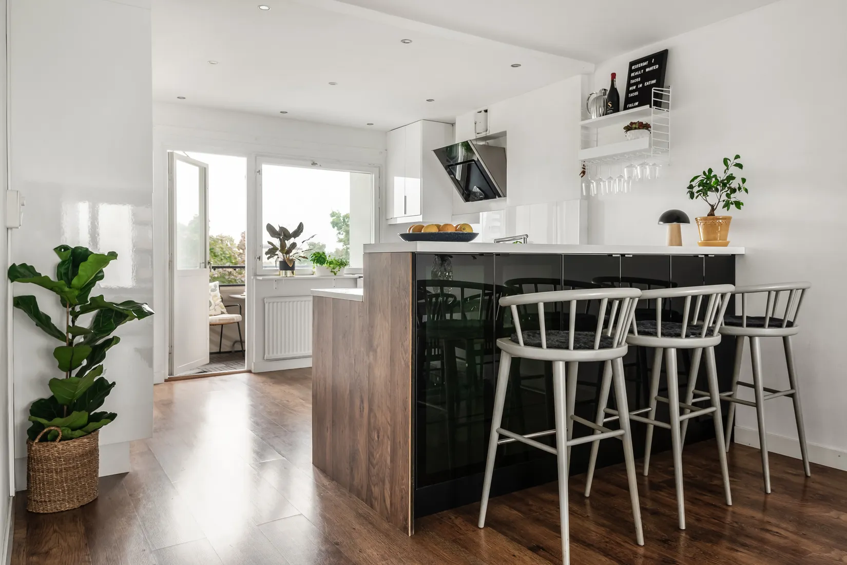Bostadsrätt, Molkomsbacken 23, vån 3/3, Farsta, Stockholm