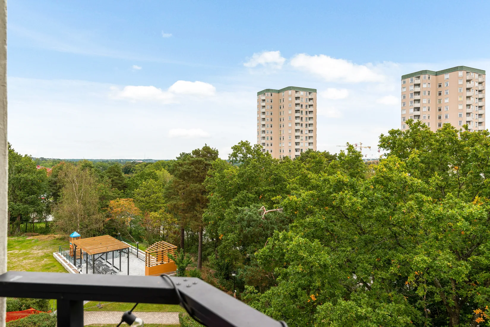 Bostadsrätt, Molkomsbacken 23, vån 3/3, Farsta, Stockholm