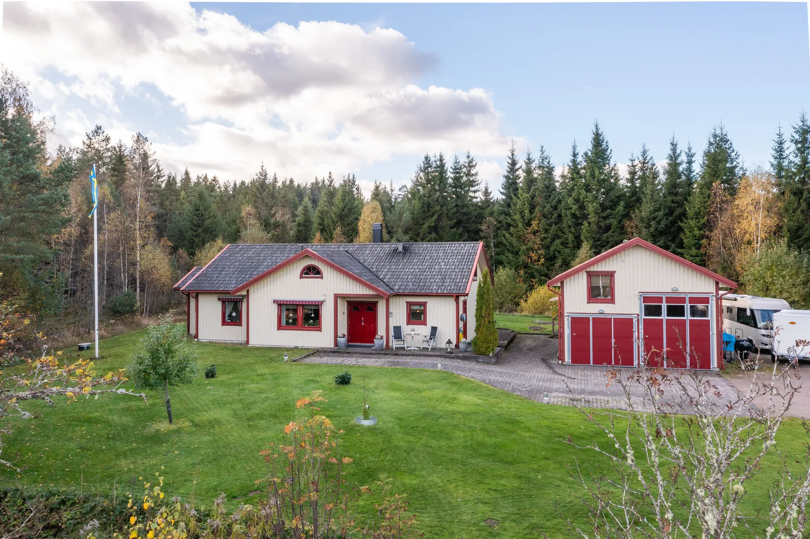 Villa, Åsalunds Höjd 1, Hillared, Svenljunga