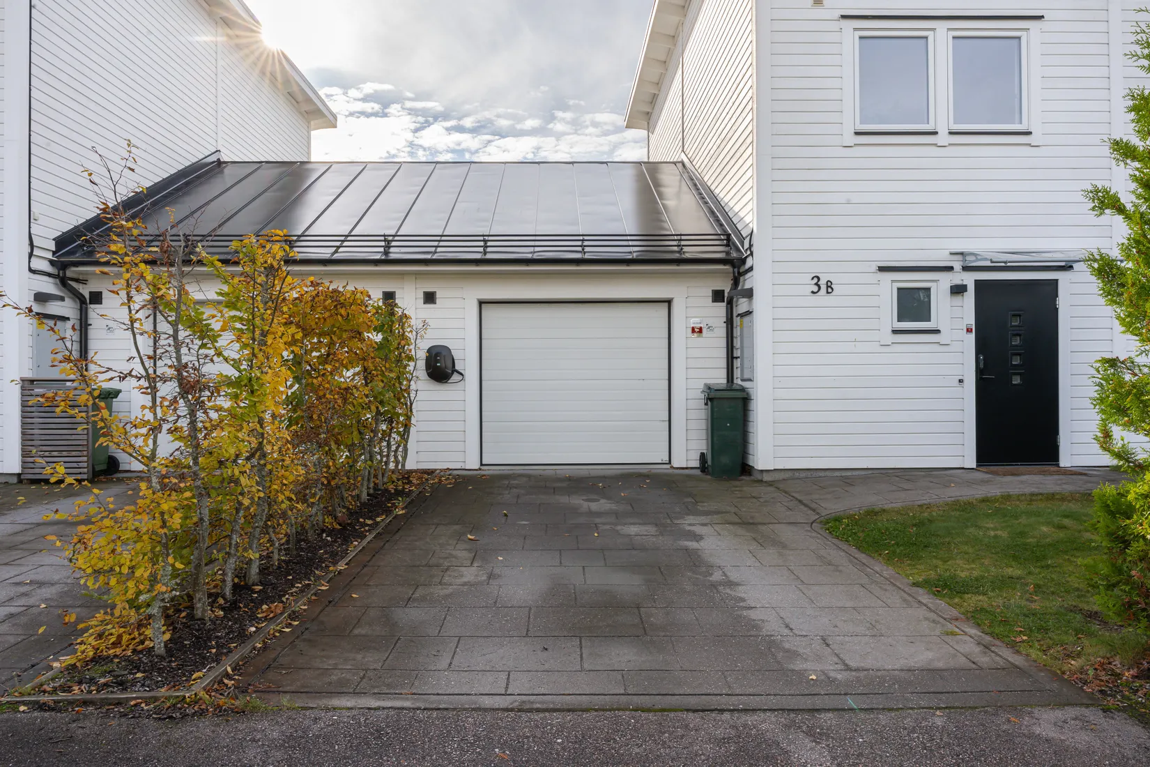 Radhus, Albatrossgatan 3B, Lanna, Lekeberg