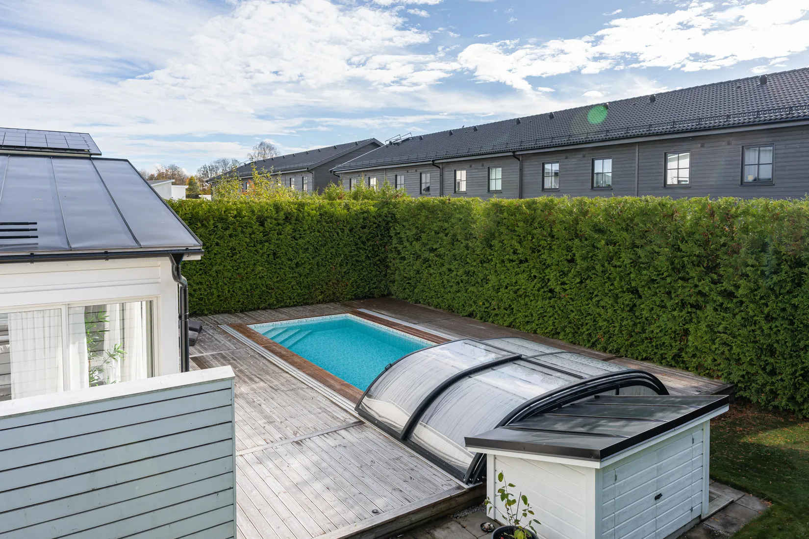 Radhus, Albatrossgatan 3B, Lanna, Lekeberg