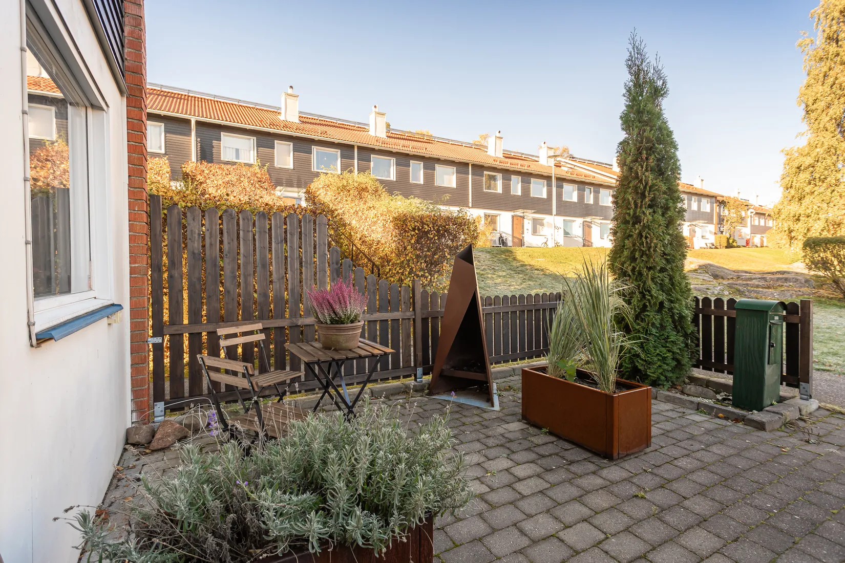 Radhus, Rådjursstigen 40, Töjnan, Sollentuna