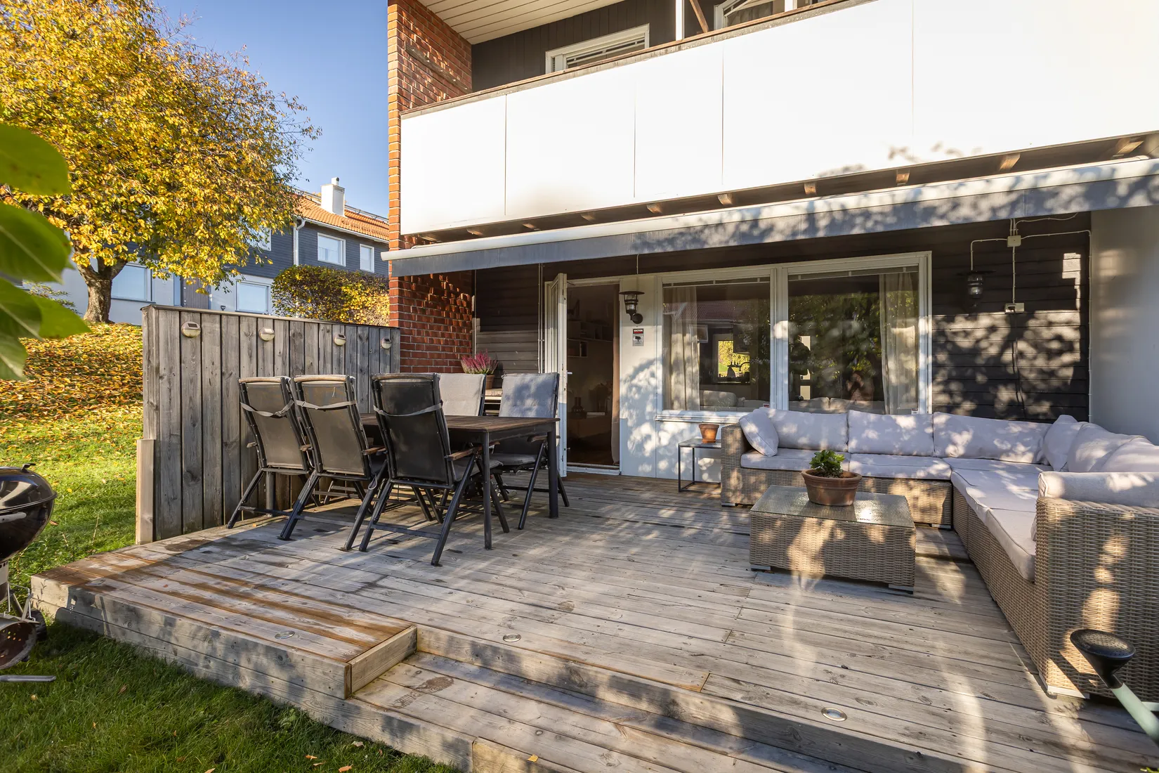 Radhus, Rådjursstigen 40, Töjnan, Sollentuna