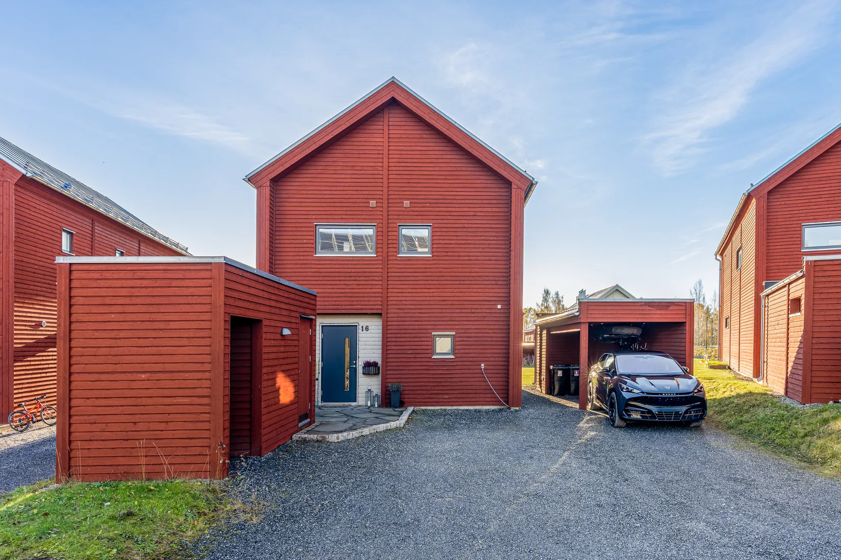 Villa, Fotbollsvägen 16, Odensala, Östersund