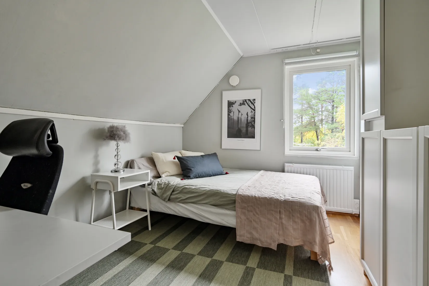Radhus, Vitmåravägen 3, Sjukyrkoberget, Upplands Väsby