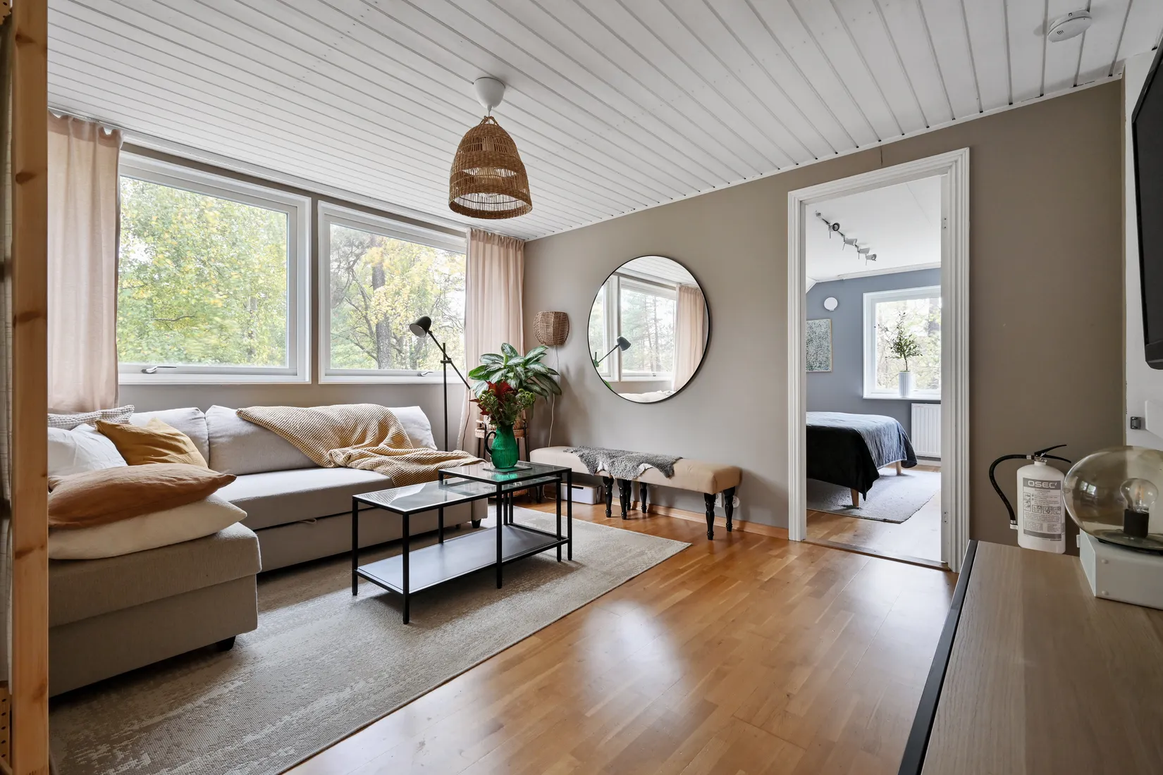 Radhus, Vitmåravägen 3, Sjukyrkoberget, Upplands Väsby