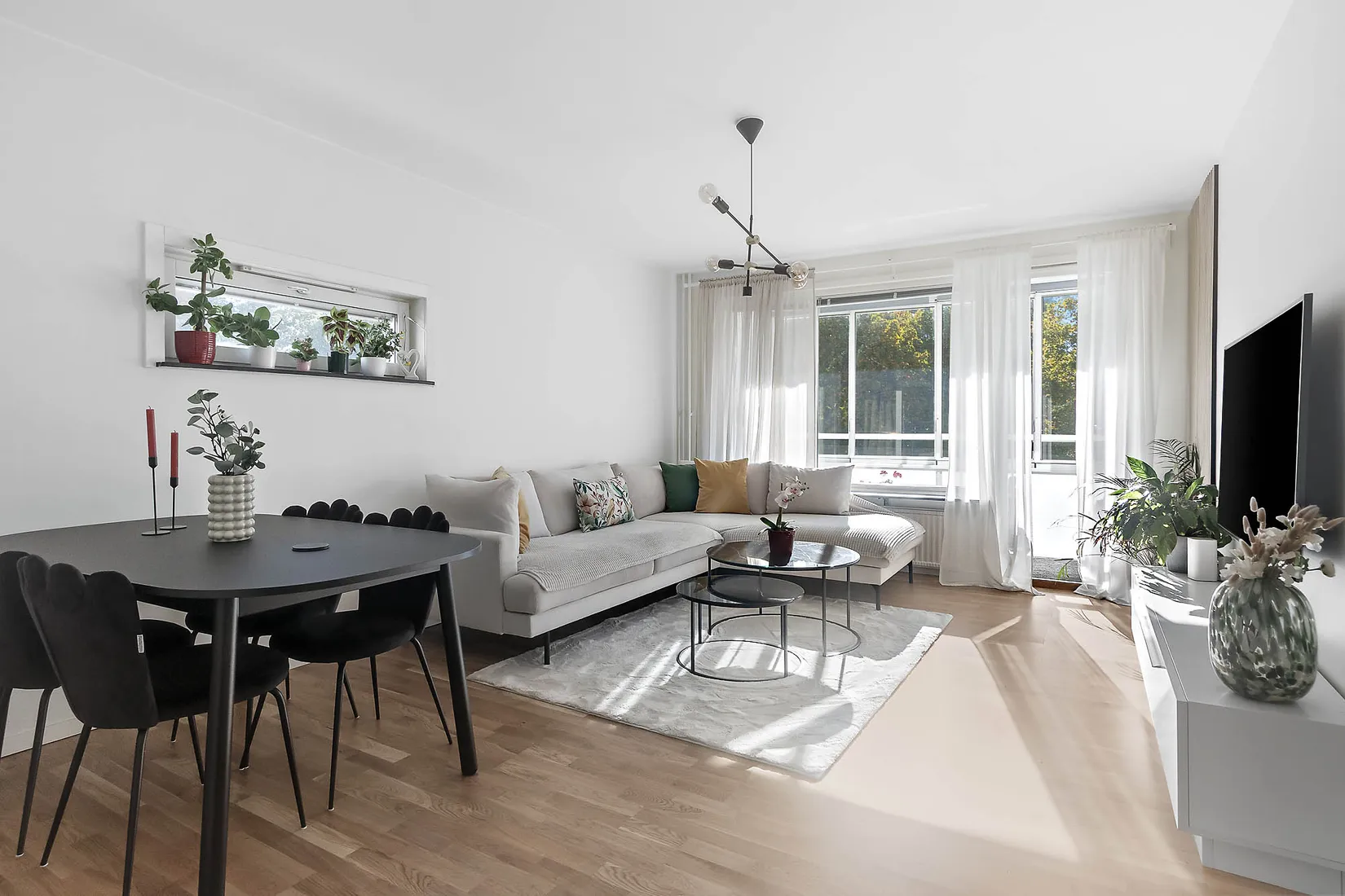 Bostadsrätt, Månadsvägen 74, Jakobsberg, Järfälla