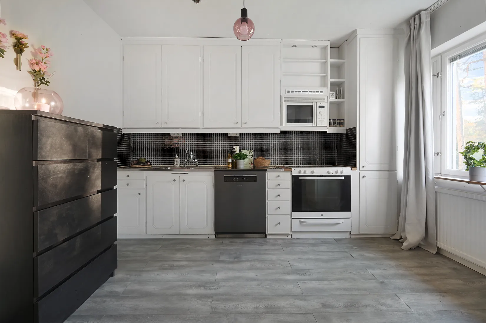 Bostadsrätt, Smedvägen 11, Kallhäll, Järfälla