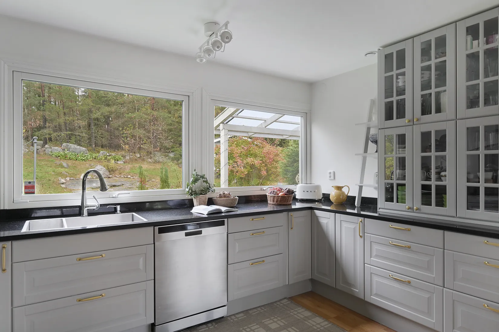 Villa, Dimvägen 22, Berghem, Järfälla