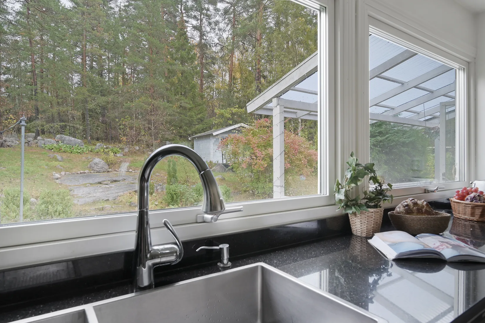 Villa, Dimvägen 22, Berghem, Järfälla