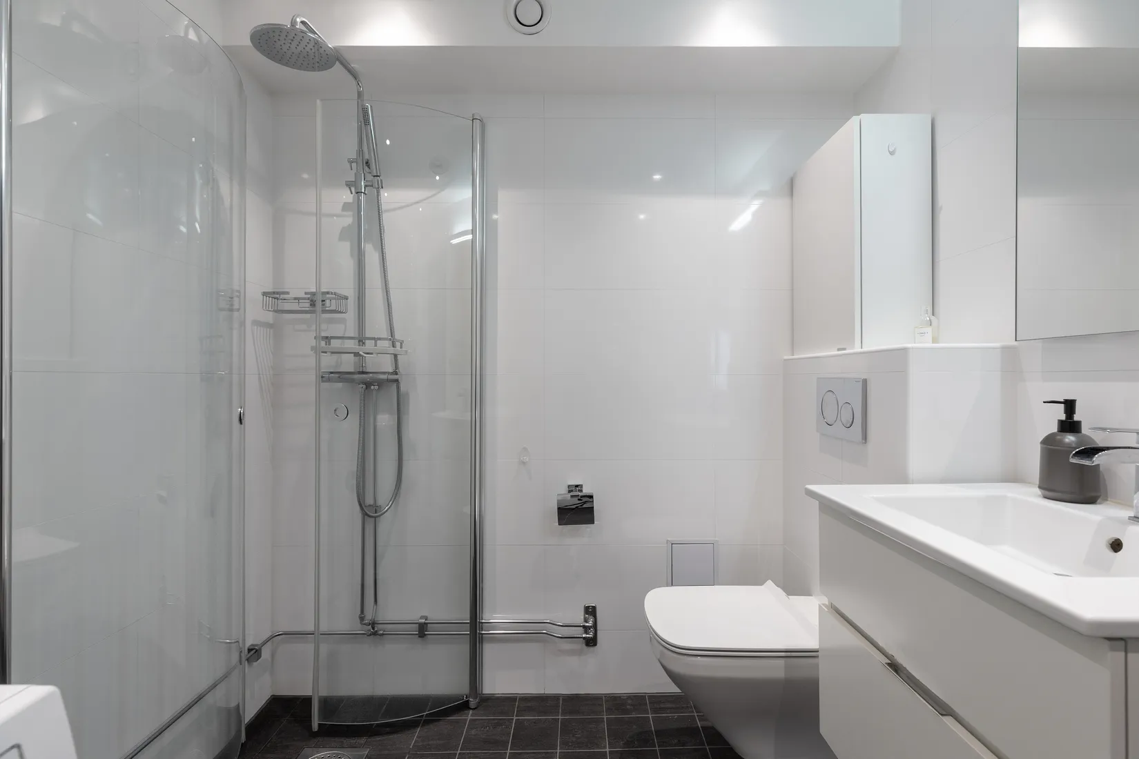 Bostadsrätt, Centrumslingan 49, Solna centrum, Solna