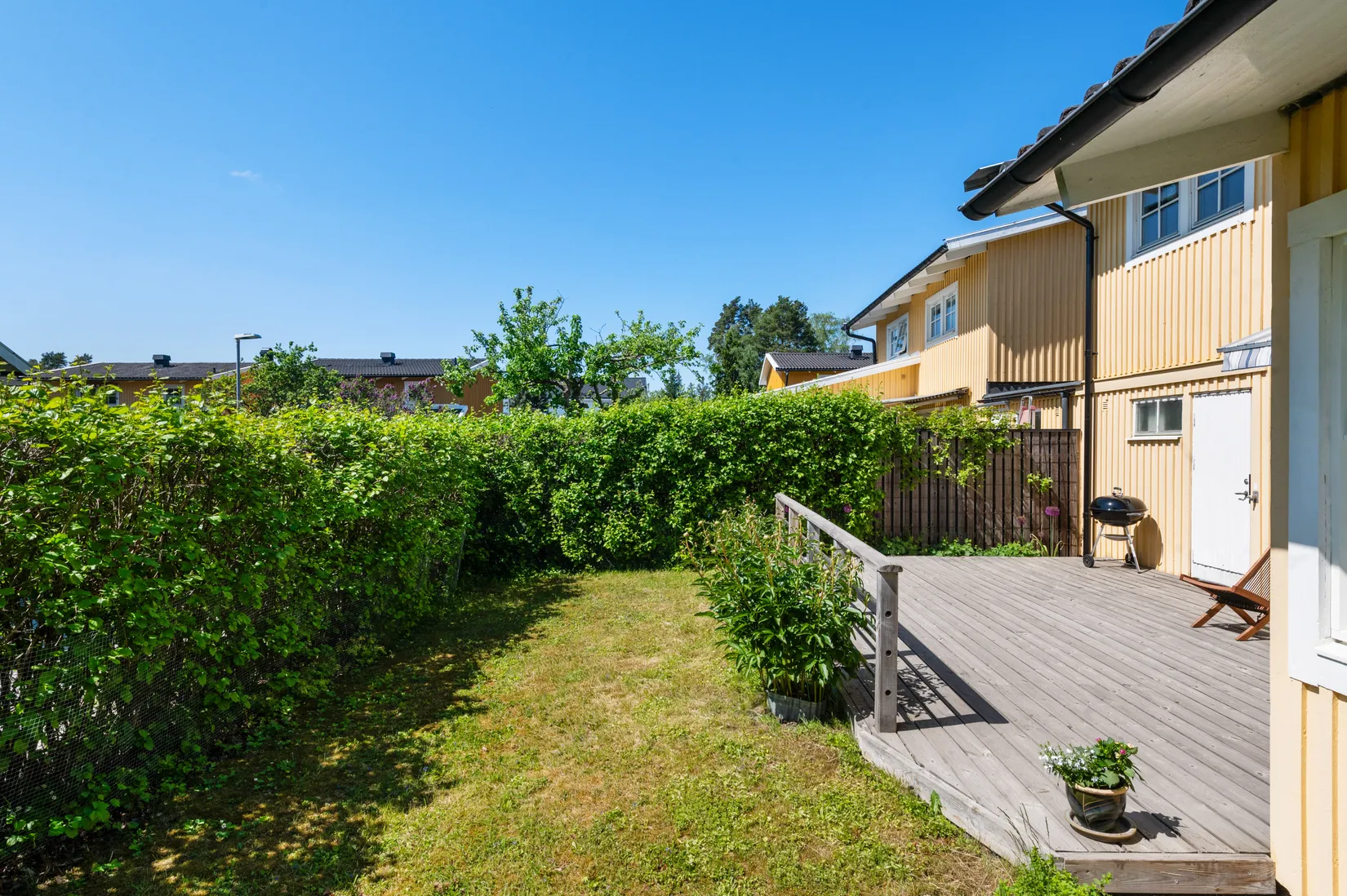 Radhus, Miklagårdsvägen 23, Täby Kyrkby, Täby