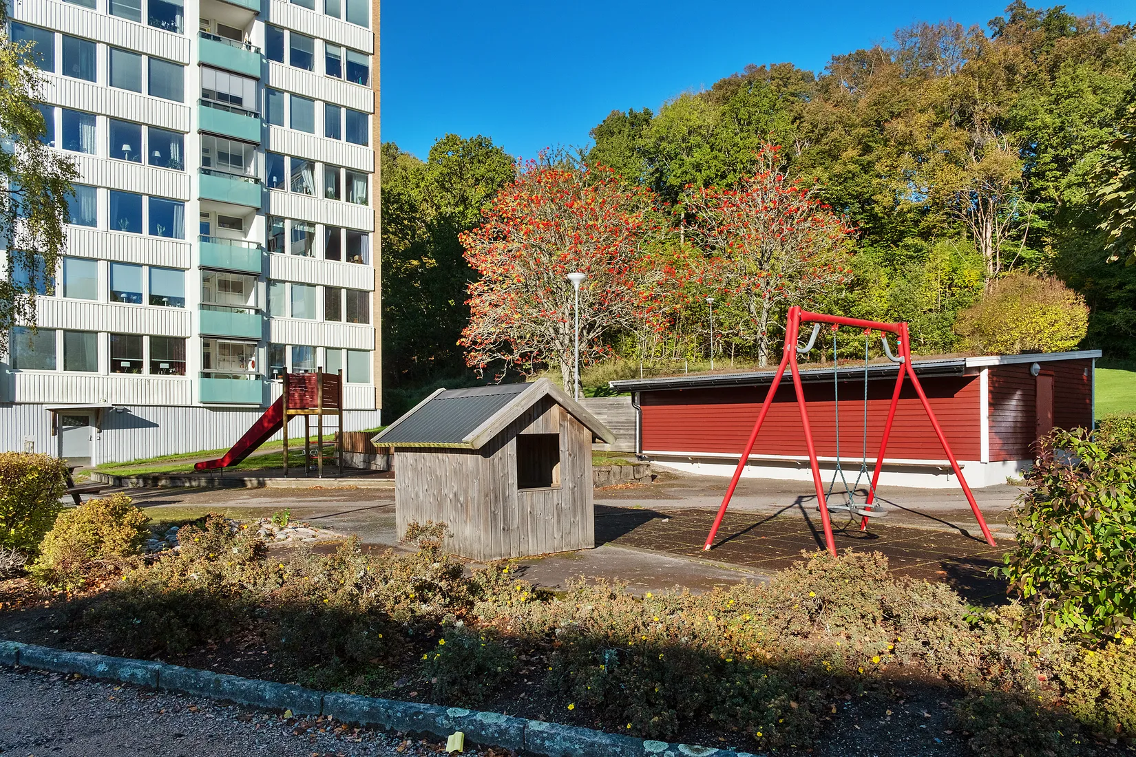 Bostadsrätt, Östanvindsvägen 8, Skogslyckan och Unneröd, Uddevalla