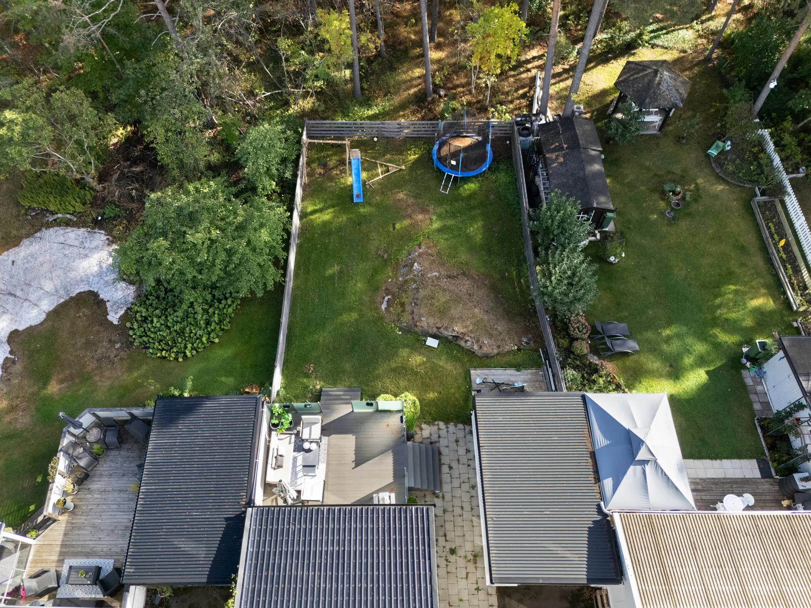 Radhus, Tvåspannsvägen 17, Jakobsberg, Järfälla