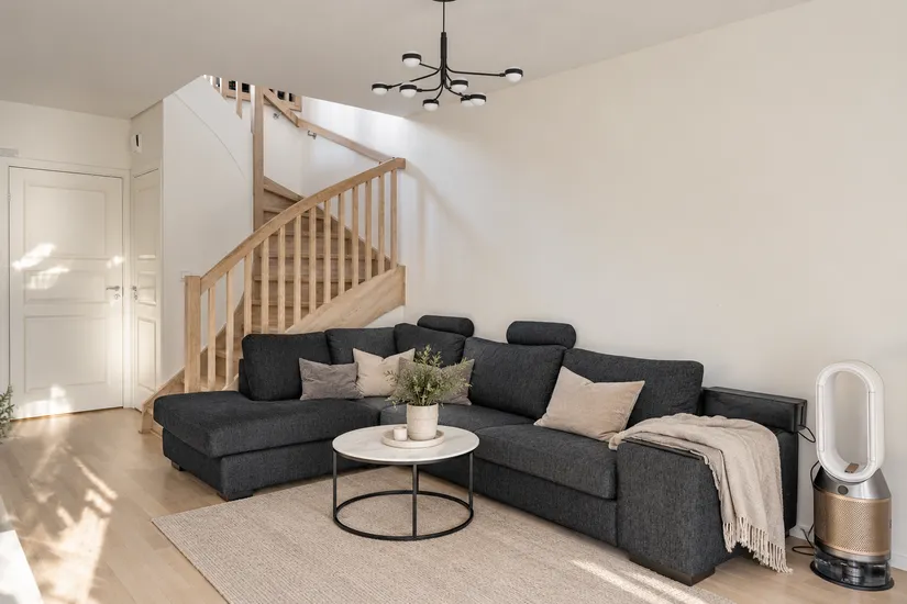 Radhus, Högmora ringväg 9D, Högmora, Huddinge