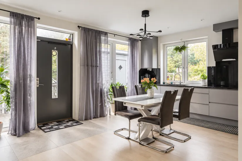 Radhus, Högmora ringväg 9D, Högmora, Huddinge