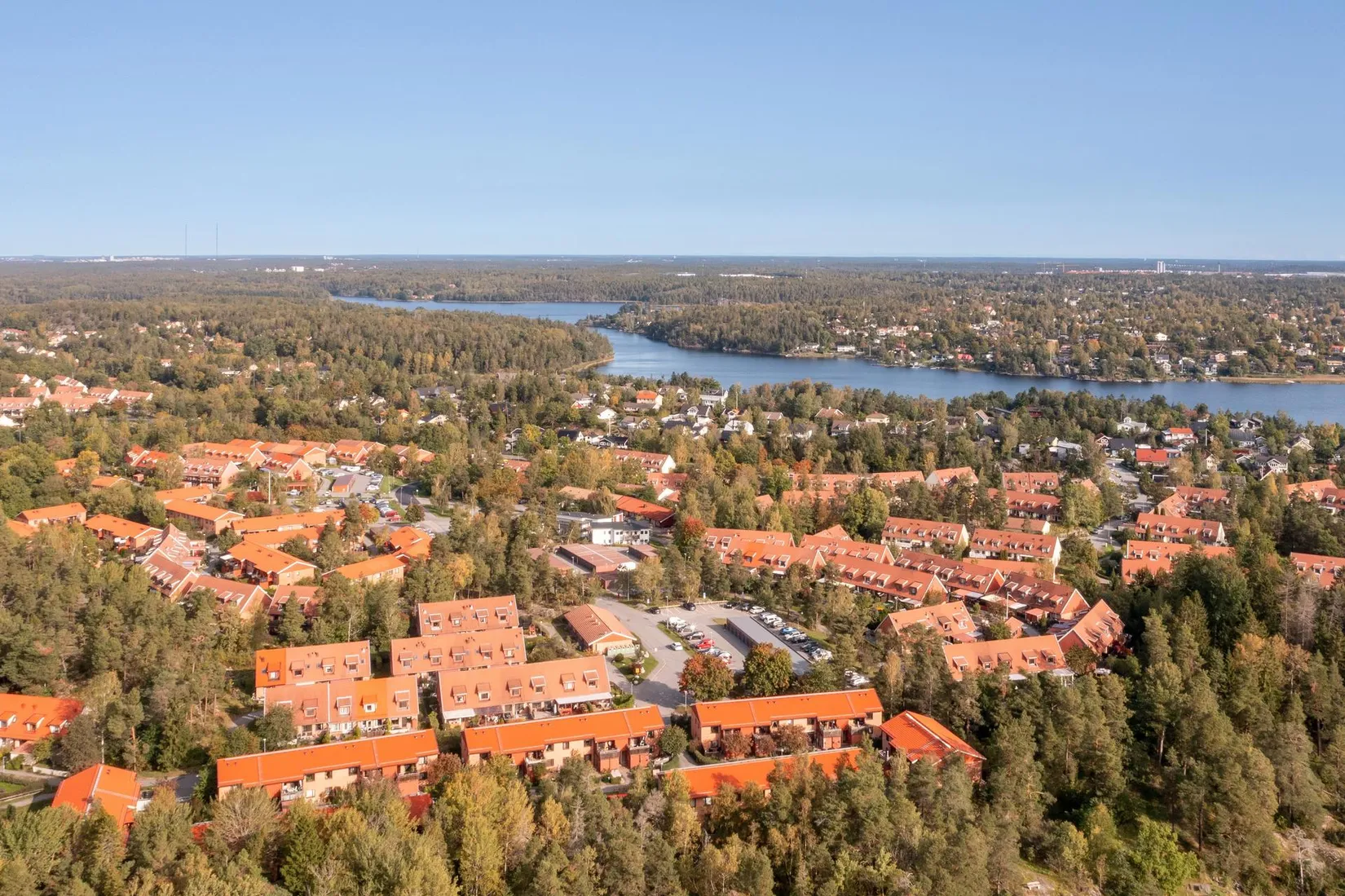 Radhus, Duettvägen 153, Huddinge