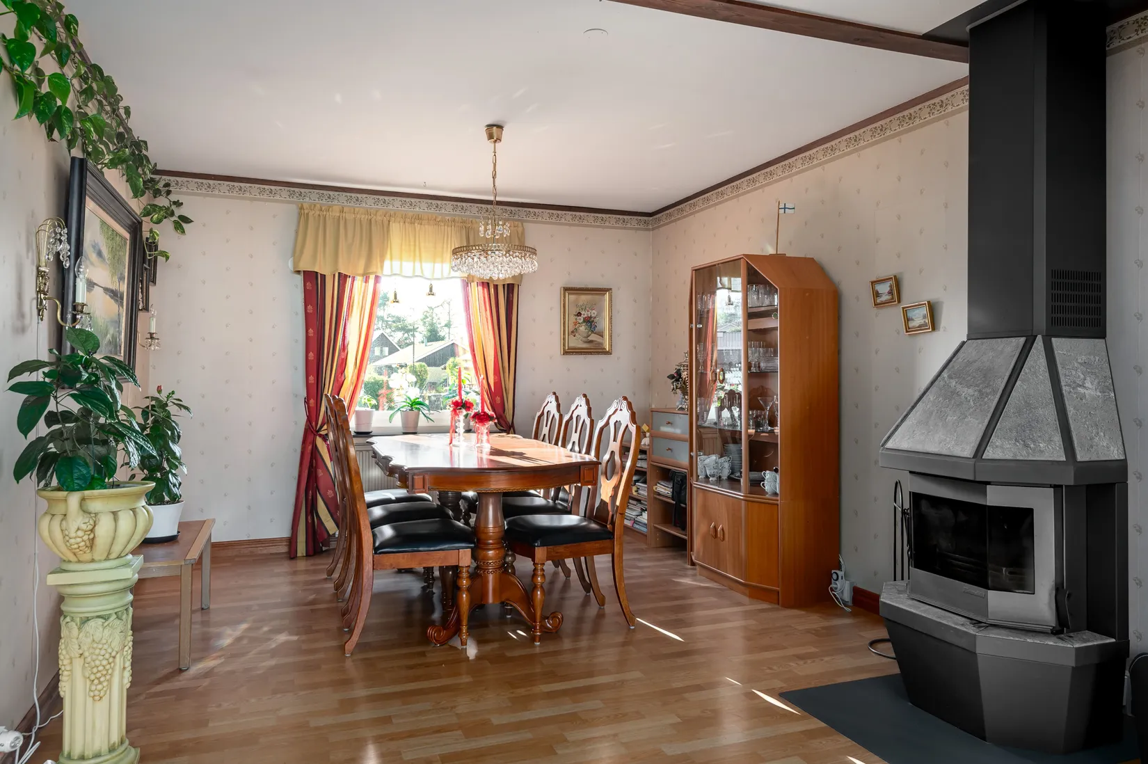 Villa, Råckavägen 17, Tjällmo, Motala