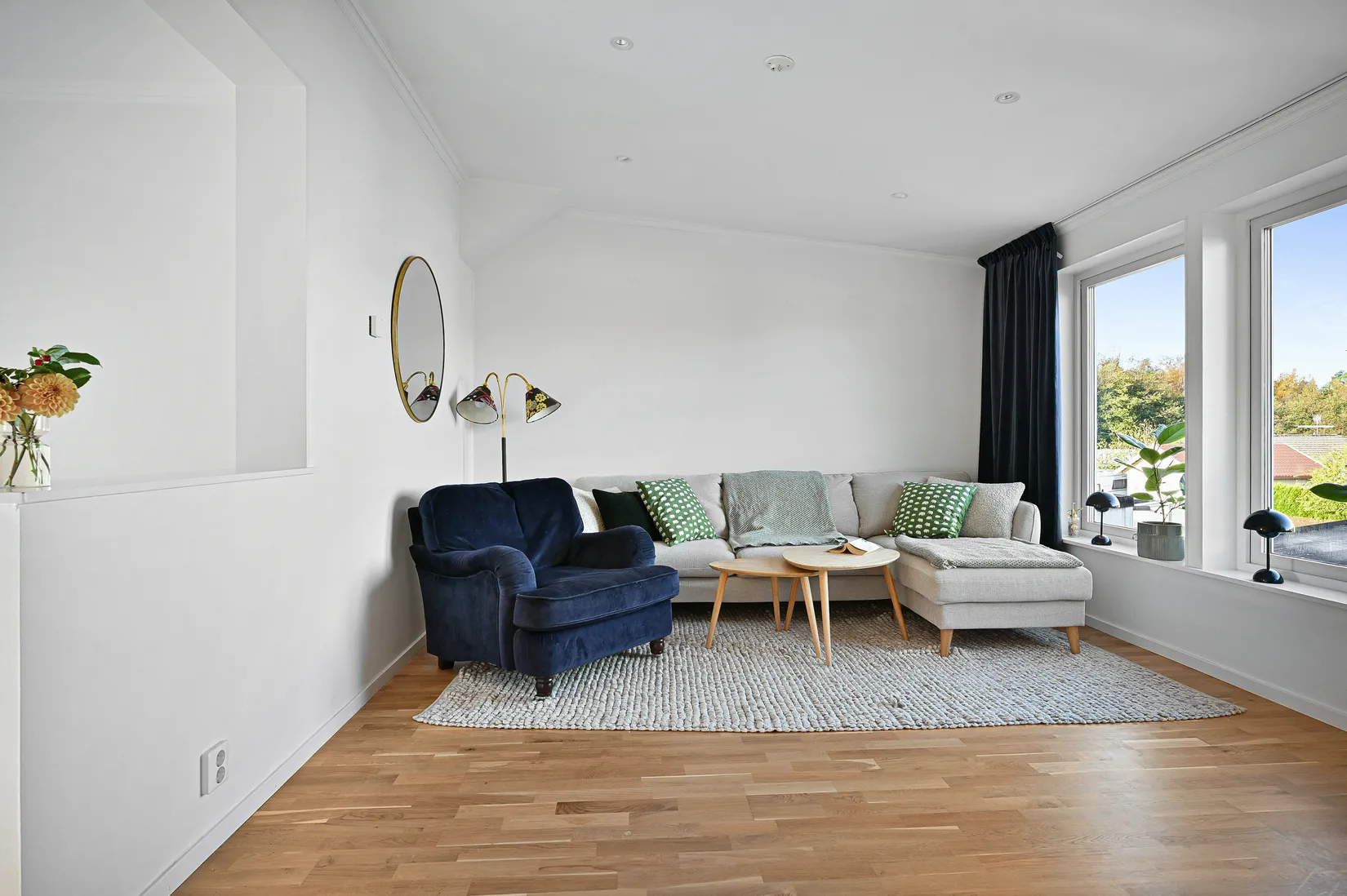 Radhus, Öringe Strandväg 27, Öringe, Tyresö