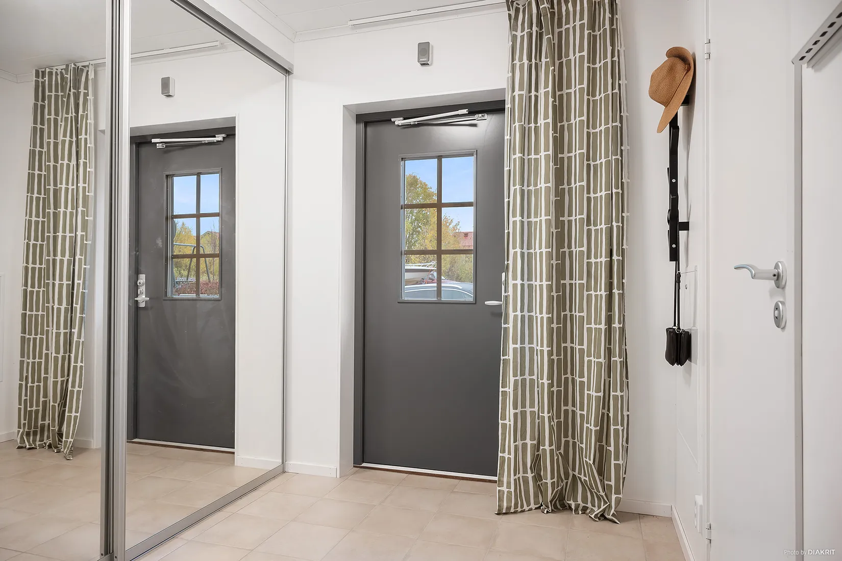 Radhus, Reveljvägen 15C, Surbrunnshagen, Falun