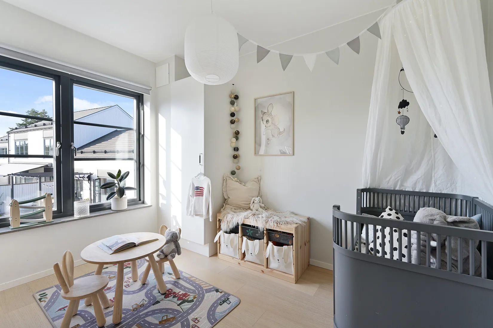 Radhus, Södervägen 27B, Högmora, Huddinge