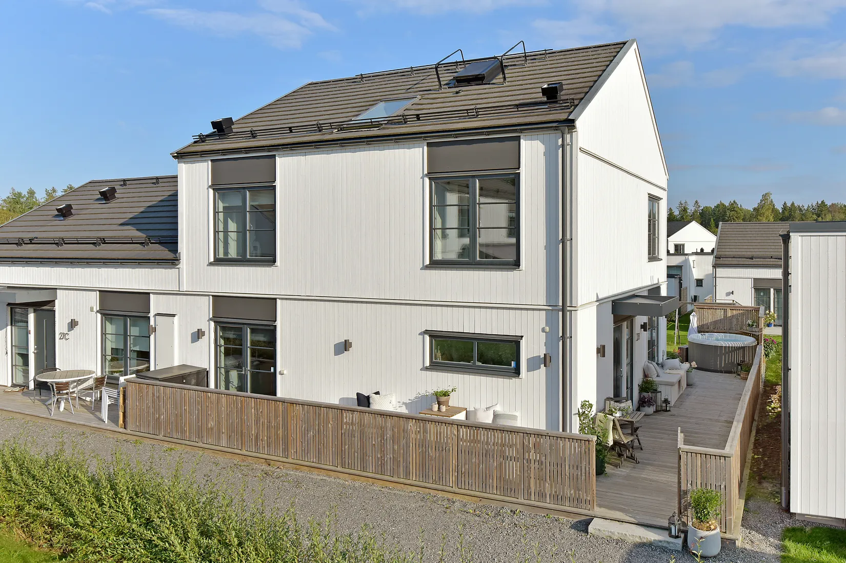 Radhus, Södervägen 27B, Högmora, Huddinge
